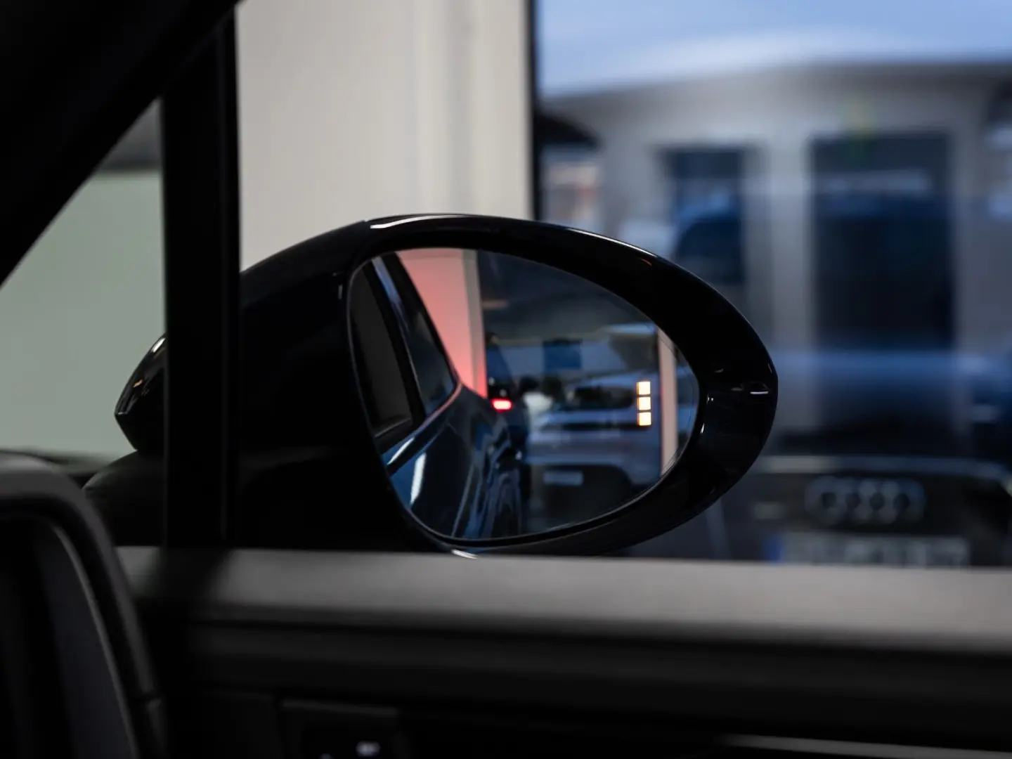 Cayenne E-Hybrid Pano Luft Chrono AHK 21