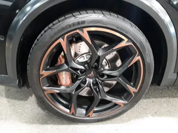 Formentor 2.5 TSI Tempo PDC RFK SH Nav Klima