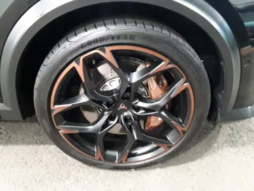 Formentor 2.5 TSI Tempo PDC RFK SH Nav Klima