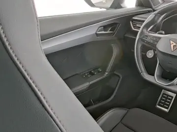 Formentor 2.5 TSI Tempo PDC RFK SH Nav Klima