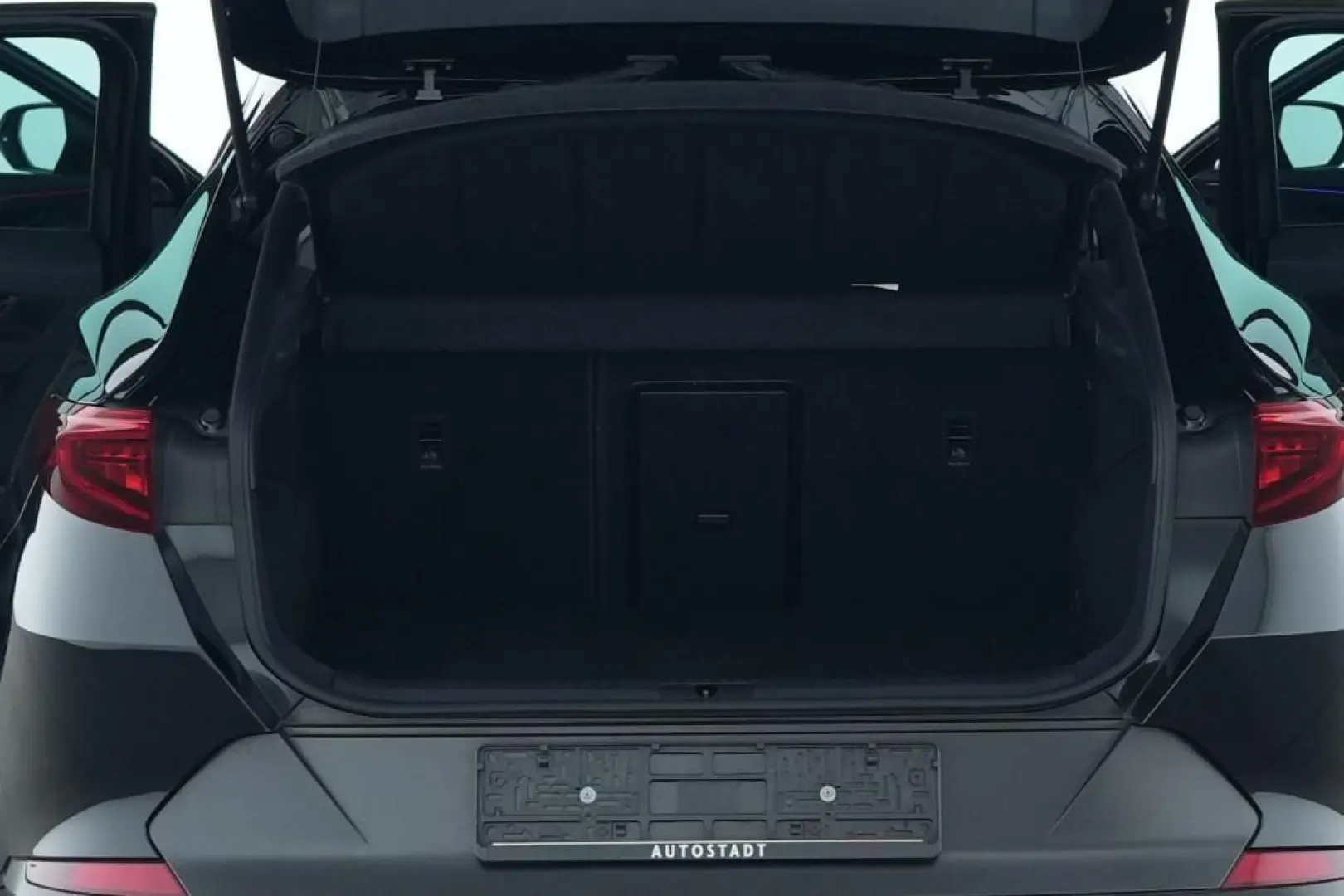 Formentor 2.5 TSI Tempo PDC RFK SH Nav Klima