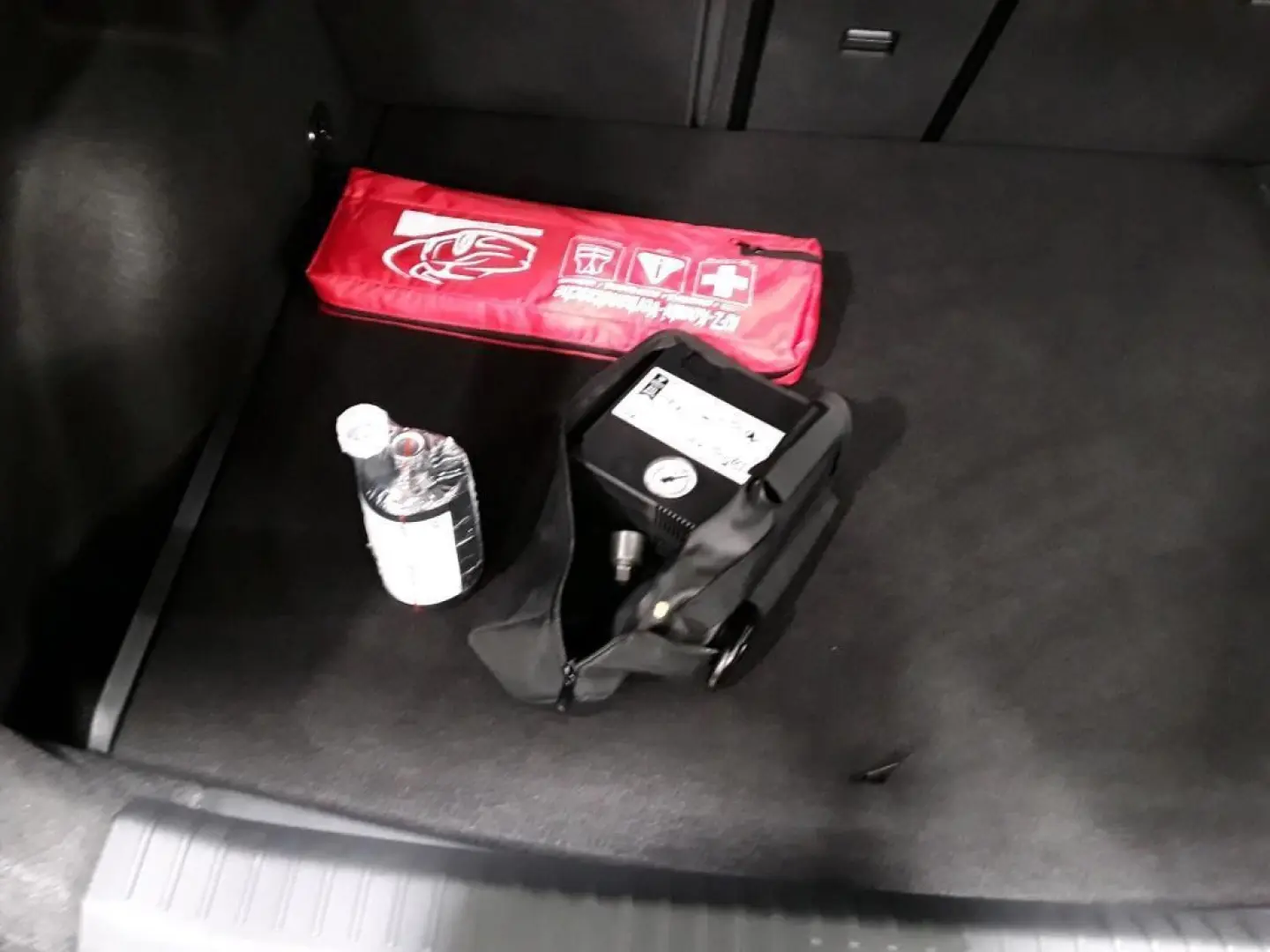 Formentor 2.5 TSI Tempo PDC RFK SH Nav Klima