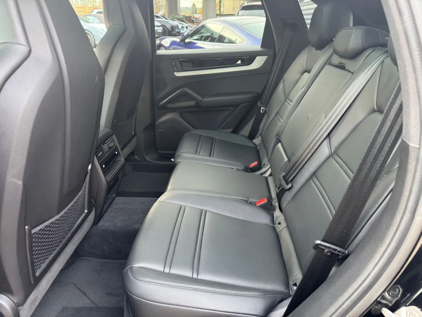 Cayenne E-Hybrid Inno Pano Luft BOSE AHK