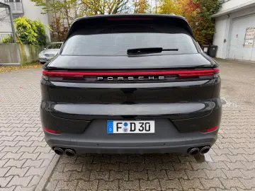 Cayenne FaceliftBose Matrix 360 AHK Approved ACC