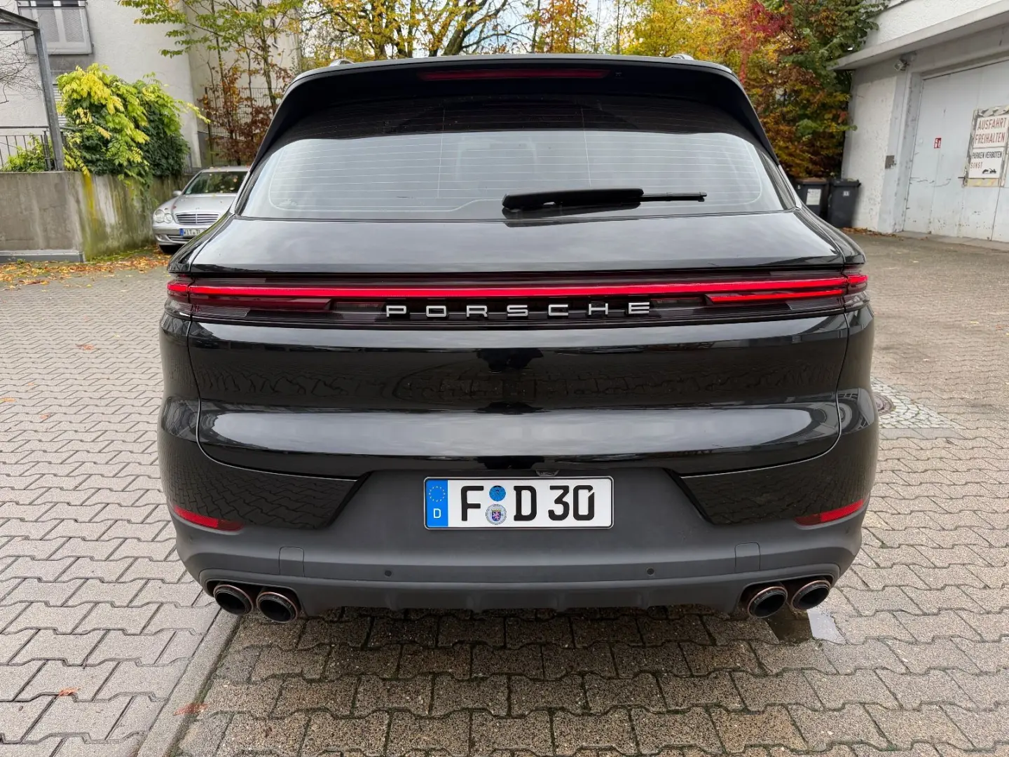 Cayenne FaceliftBose Matrix 360 AHK Approved ACC