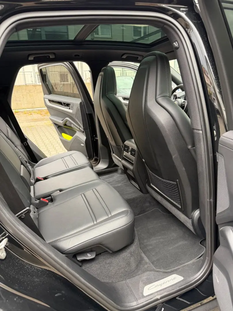 Cayenne FaceliftBose Matrix 360 AHK Approved ACC