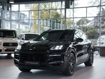 Cayenne  1.H  21  Chrono  Pano  AHK  BOSE  ACC