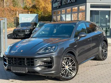 Cayenne Coupe E-Hybrid Panorama