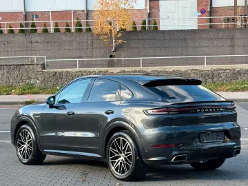 Cayenne Coupe E-Hybrid Panorama