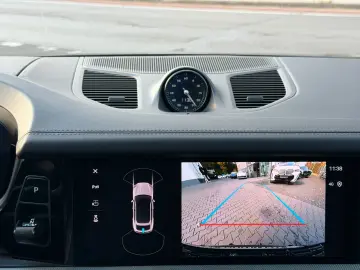 Cayenne Coupe E-Hybrid Panorama