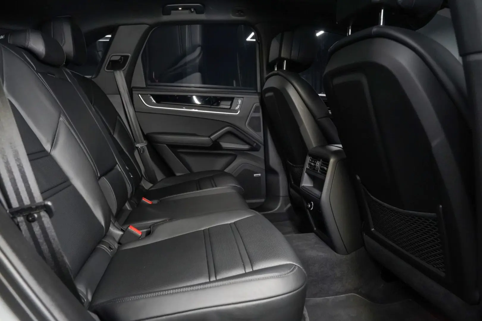 Cayenne E-Hybrid Matrix-Pano-Luft-HeadUp-21