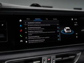 Cayenne E-Hybrid Matrix-Pano-Luft-HeadUp-21