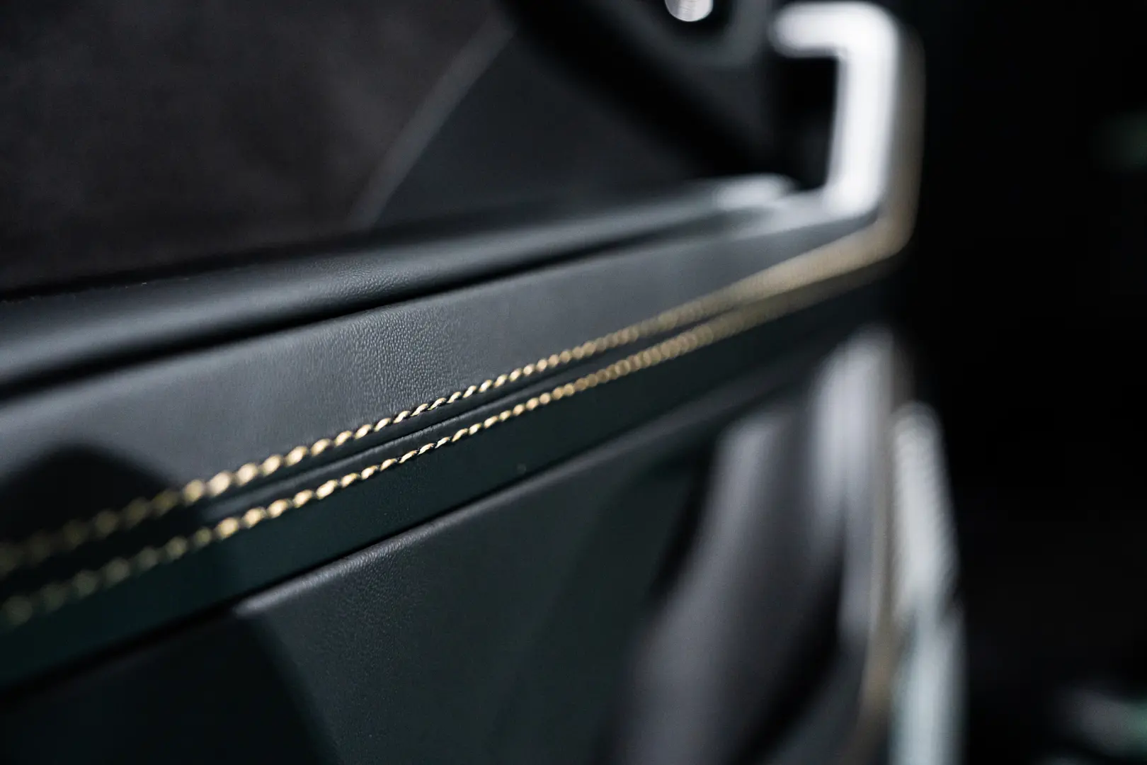 Lamborghini Urus 2021   650 CP   Pachet Full Novitec