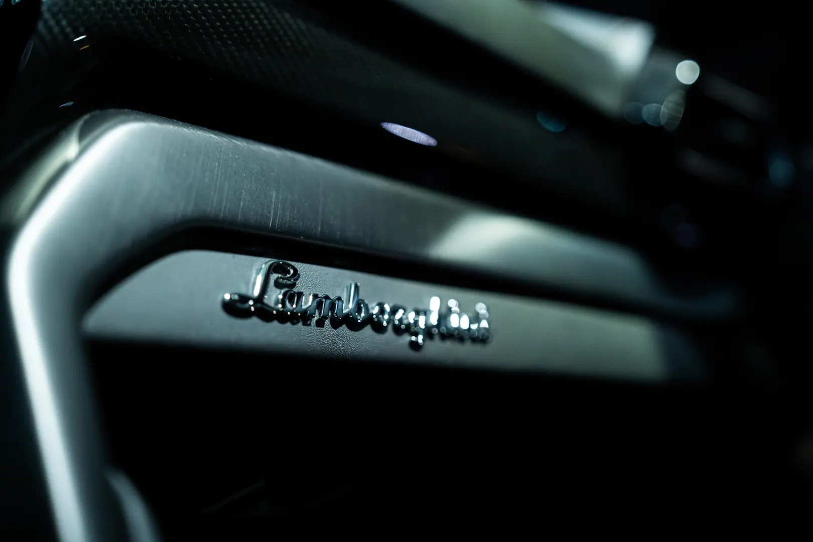 Lamborghini Urus 2021   650 CP   Pachet Full Novitec