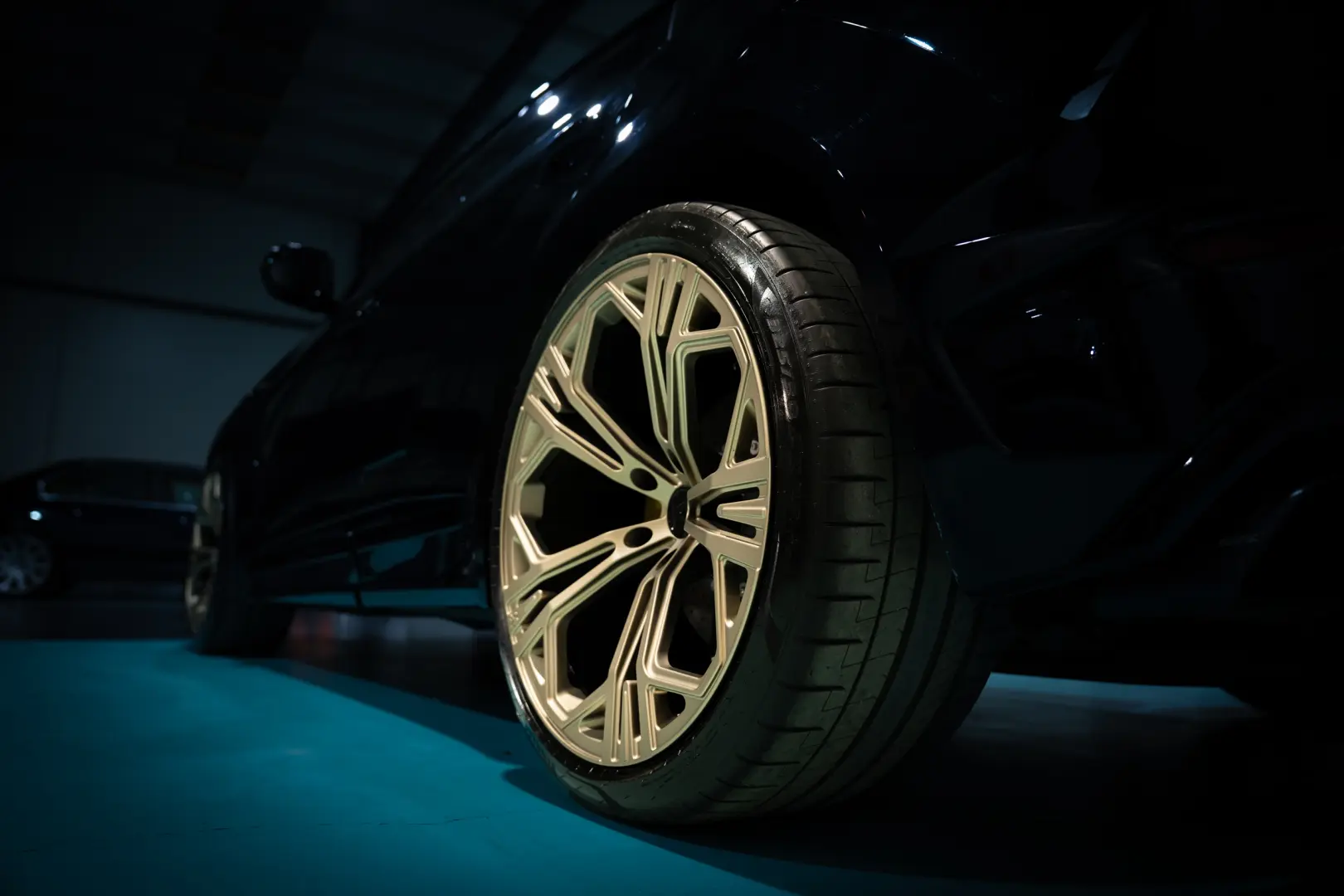 Lamborghini Urus 2021   650 CP   Pachet Full Novitec