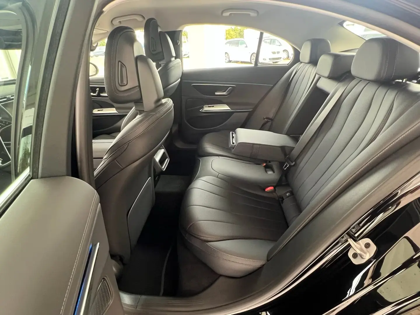 Mercedes-Benz E 400 e 4M AVANTGARDE