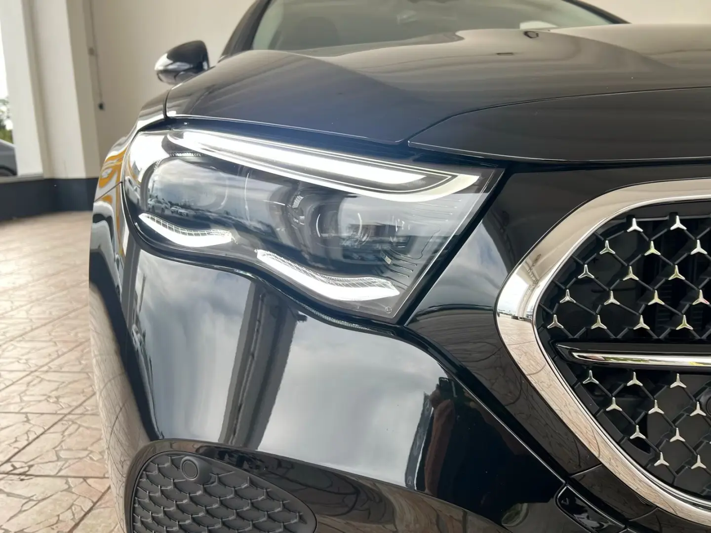 Mercedes-Benz E 400 e 4M AVANTGARDE