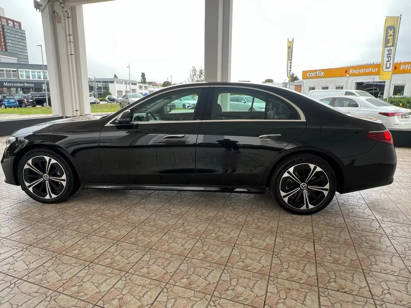 Mercedes-Benz E 400 e 4M AVANTGARDE