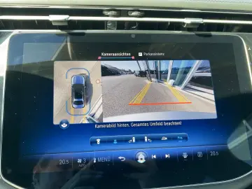 Mercedes-Benz E 400 e 4M AMG Night