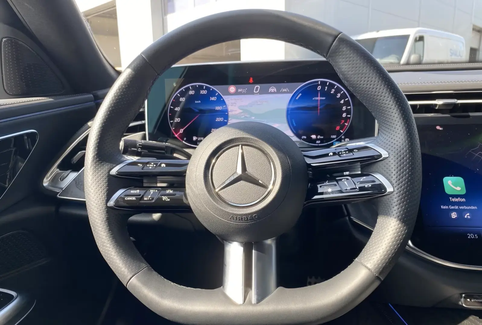 Mercedes-Benz E 400 e 4M AMG Night