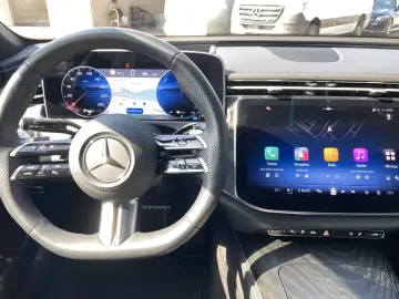 Mercedes-Benz E 400 e 4M AMG Night