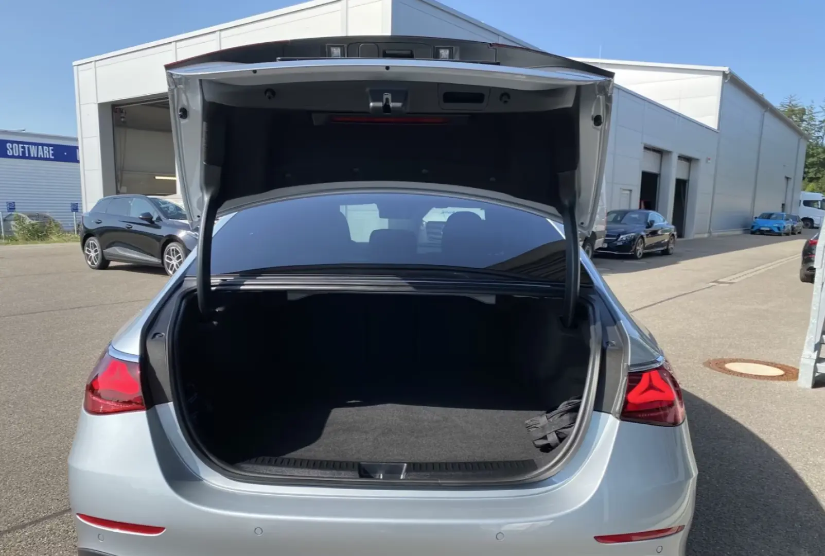 Mercedes-Benz E 400 e 4M AMG Night