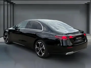 Mercedes-Benz E 400 e 4M Avantg. Panorama. Distronic