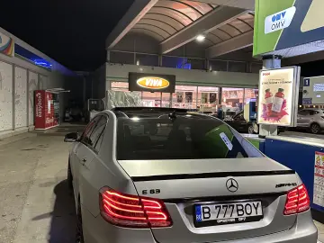 Mercedes-Benz E 63 AMG