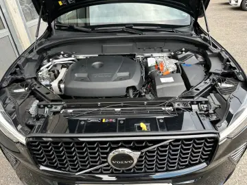 Volvo XC60 T8 R-Design Recharge AWD