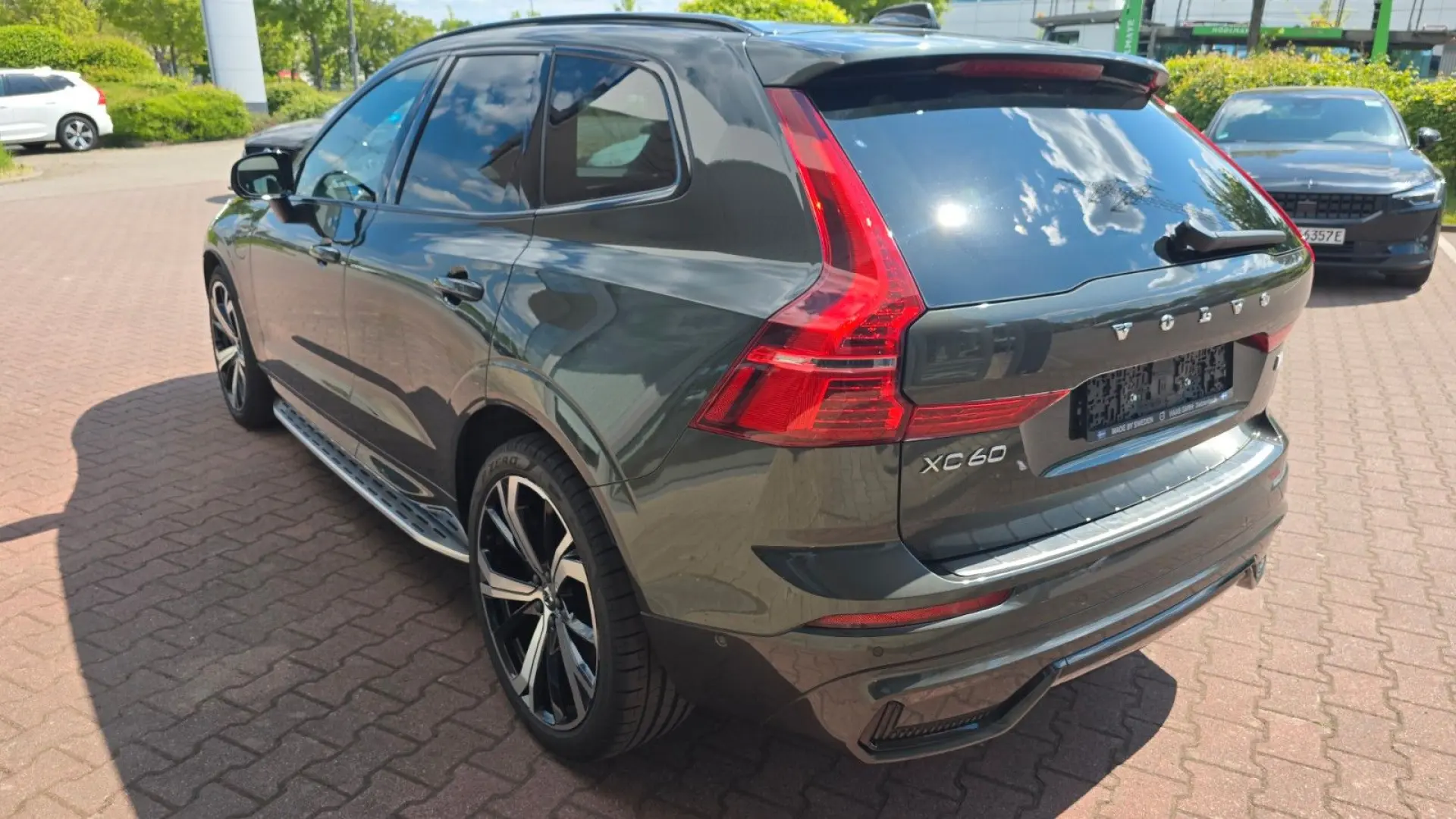 Volvo XC60 T8 AWD Recharge R Design