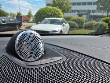 Volvo XC60 T8 AWD Recharge R Design