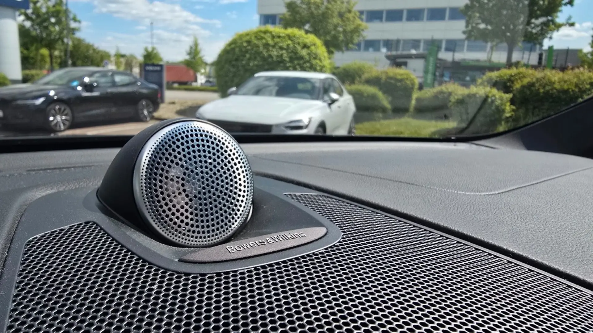 Volvo XC60 T8 AWD Recharge R Design