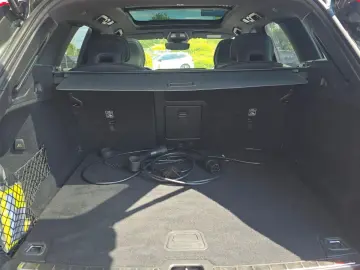 Volvo XC60 T8 AWD Recharge R Design