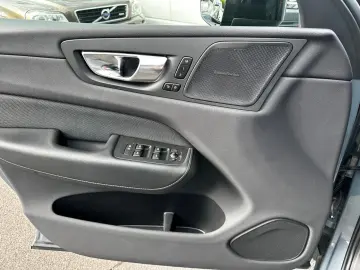 Volvo XC60 T6 AWD L RANG Plugin