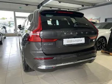 Volvo XC60 T8 Plus Bright Recharge AWD