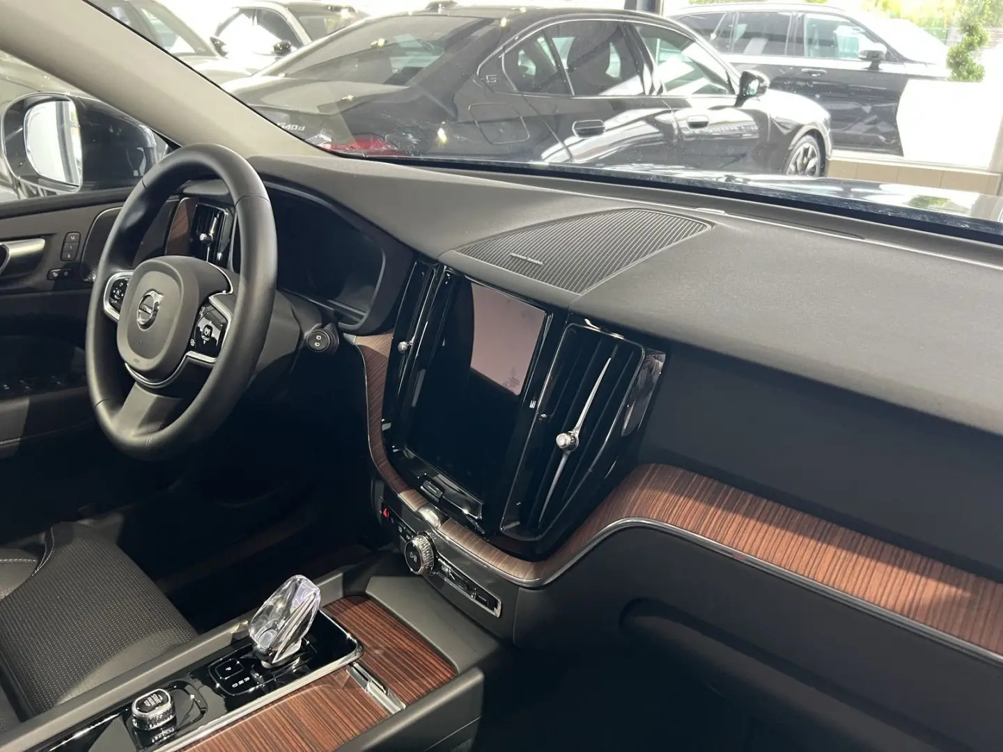 Volvo XC60 T8 Plus Bright Recharge AWD