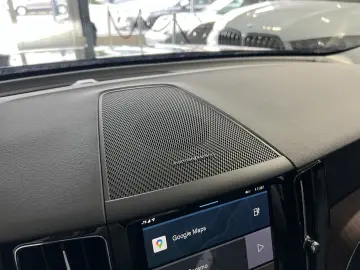 Volvo XC60 T8 Plus Bright Recharge AWD