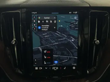 Volvo XC60 T8 Plus Bright Recharge AWD