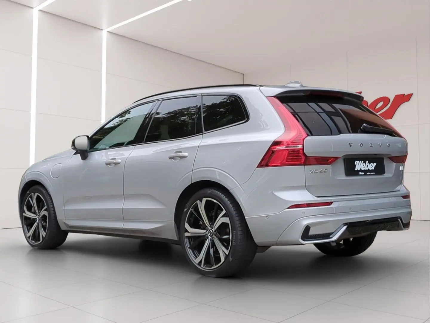 Volvo XC60 T6 Recharge R-Design