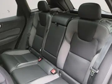 Volvo XC60 T6 Recharge R-Design