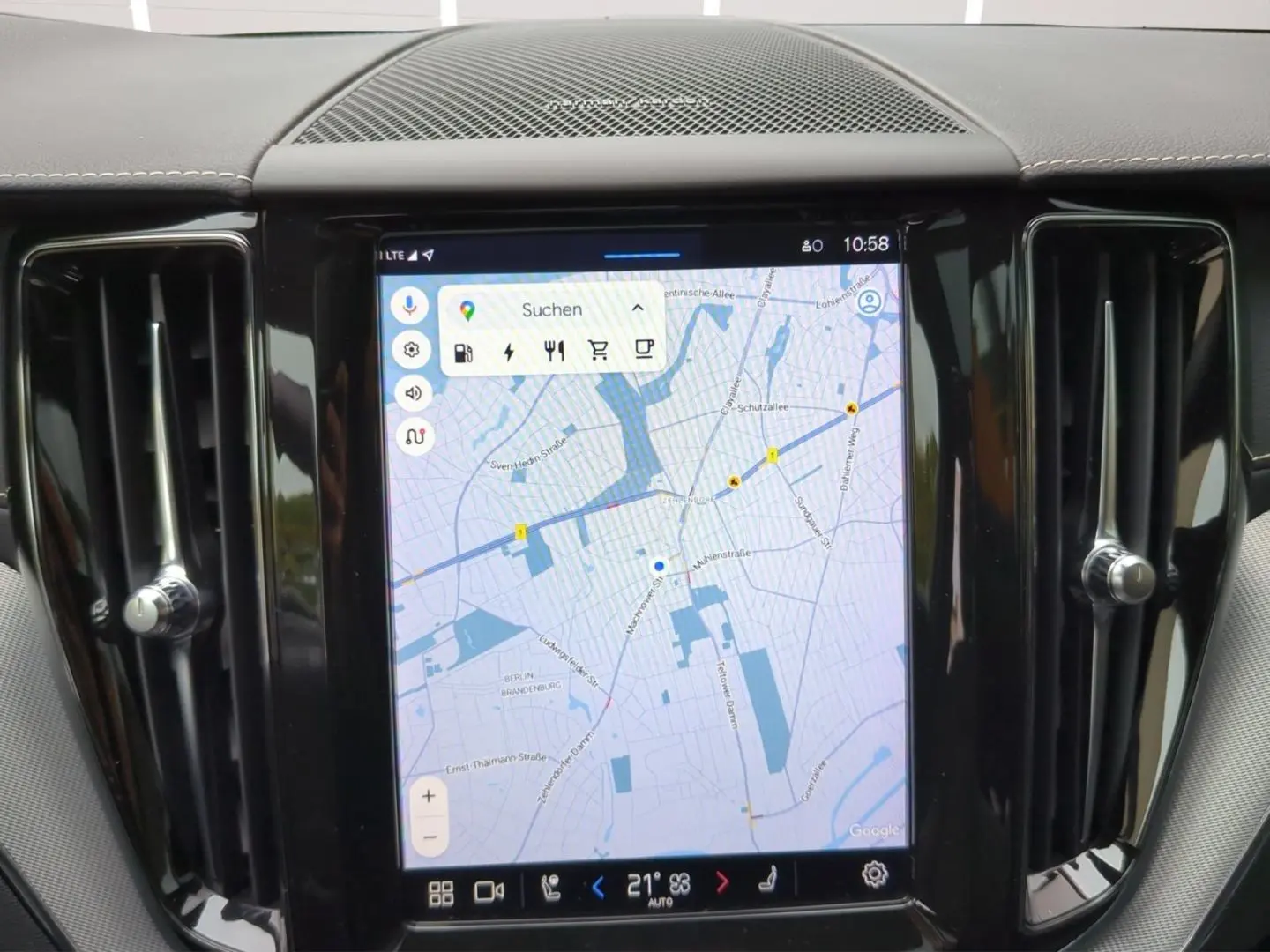 Volvo XC60 T6 Recharge R-Design