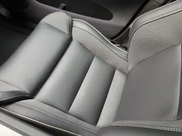 Volvo XC60 T6 Recharge R-Design