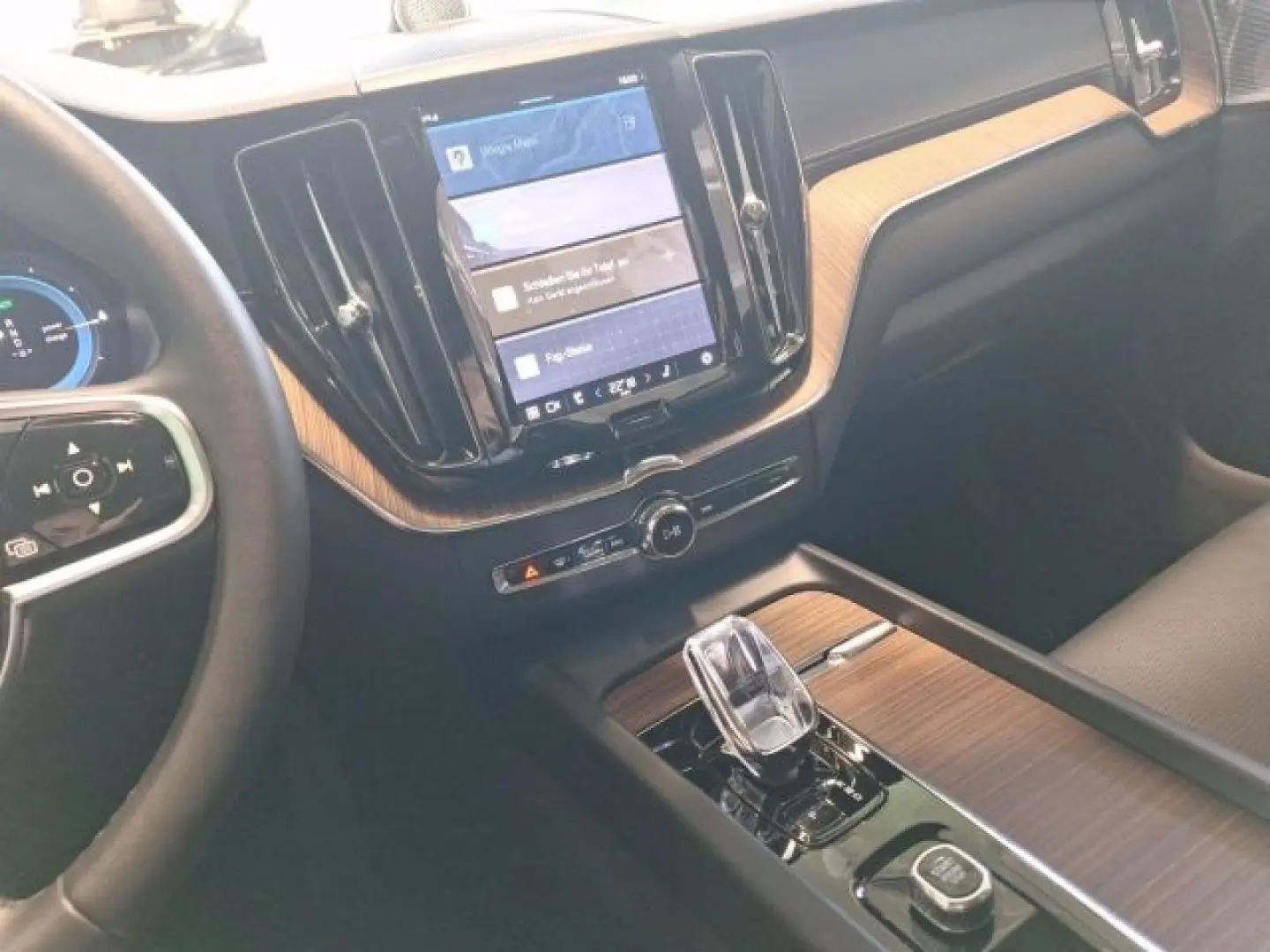 Volvo XC60 Ultimate Dark AWD T8