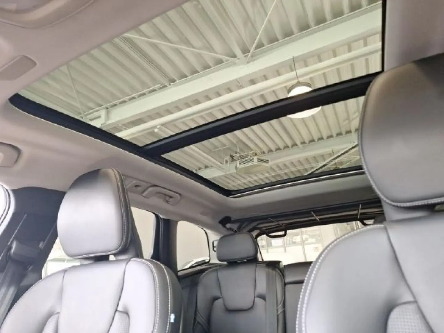 Volvo XC60 Ultimate Dark AWD T8