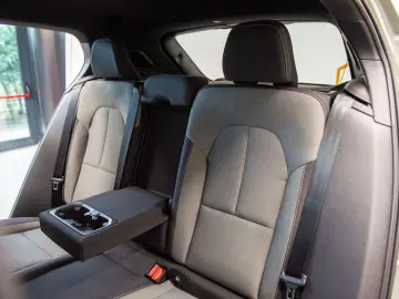 Volvo XC 40 B3 Mild Hybrid 2WD