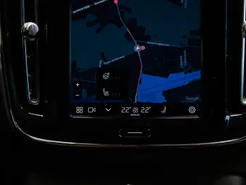 Volvo XC 40 B3 Mild Hybrid 2WD