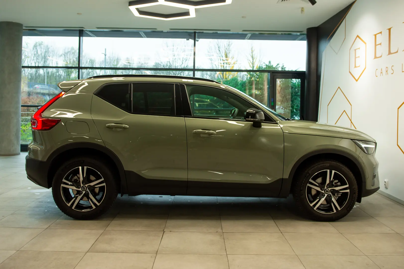 Volvo XC 40 B3 Mild Hybrid 2WD