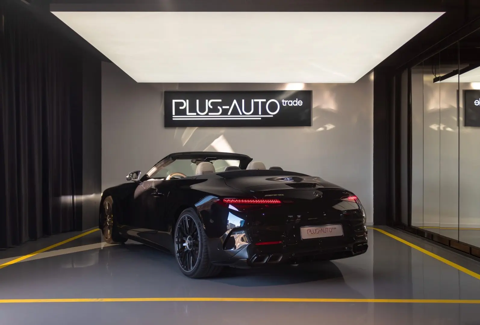 MERCEDES-BENZ AMG SL 63 4MATIC