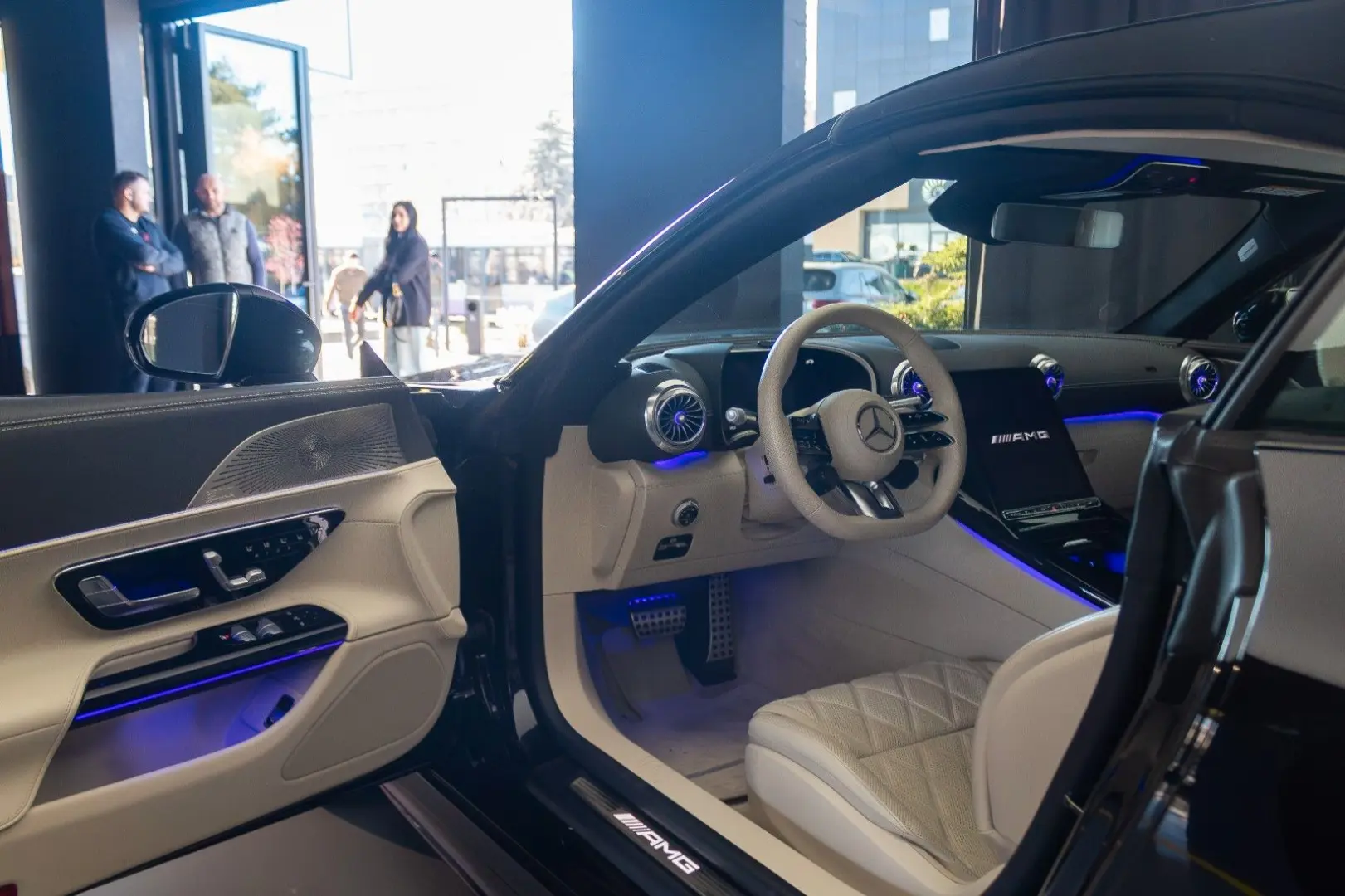 MERCEDES-BENZ AMG SL 63 4MATIC