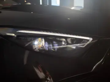 MERCEDES-BENZ AMG SL 63 4MATIC